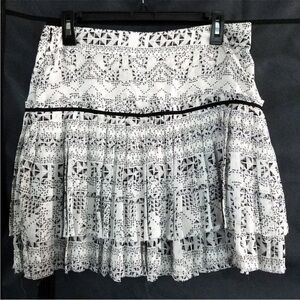 NWT Calvin Rucker CR There You Go Geometric Silk Chiffon Mini Skirt Size Medium